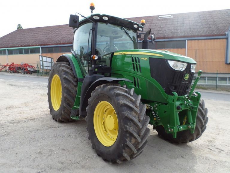 Coloriage Tracteur John Deere Impressionnant Stock ...