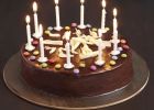 Gateau D'anniversaire Coloriage Élégant Photos Gâteau D Anniversaire tout Chocolat Et Smarties