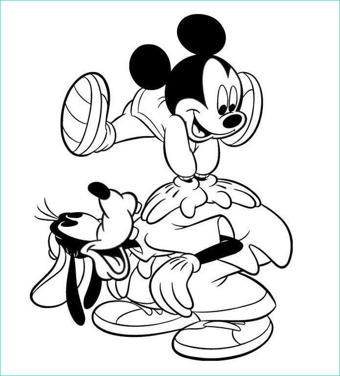 Coloriage Mickey Et Ses Amis Élégant Photos Coloriage Mickey à Imprimer Mickey Noël Mickey Bébé